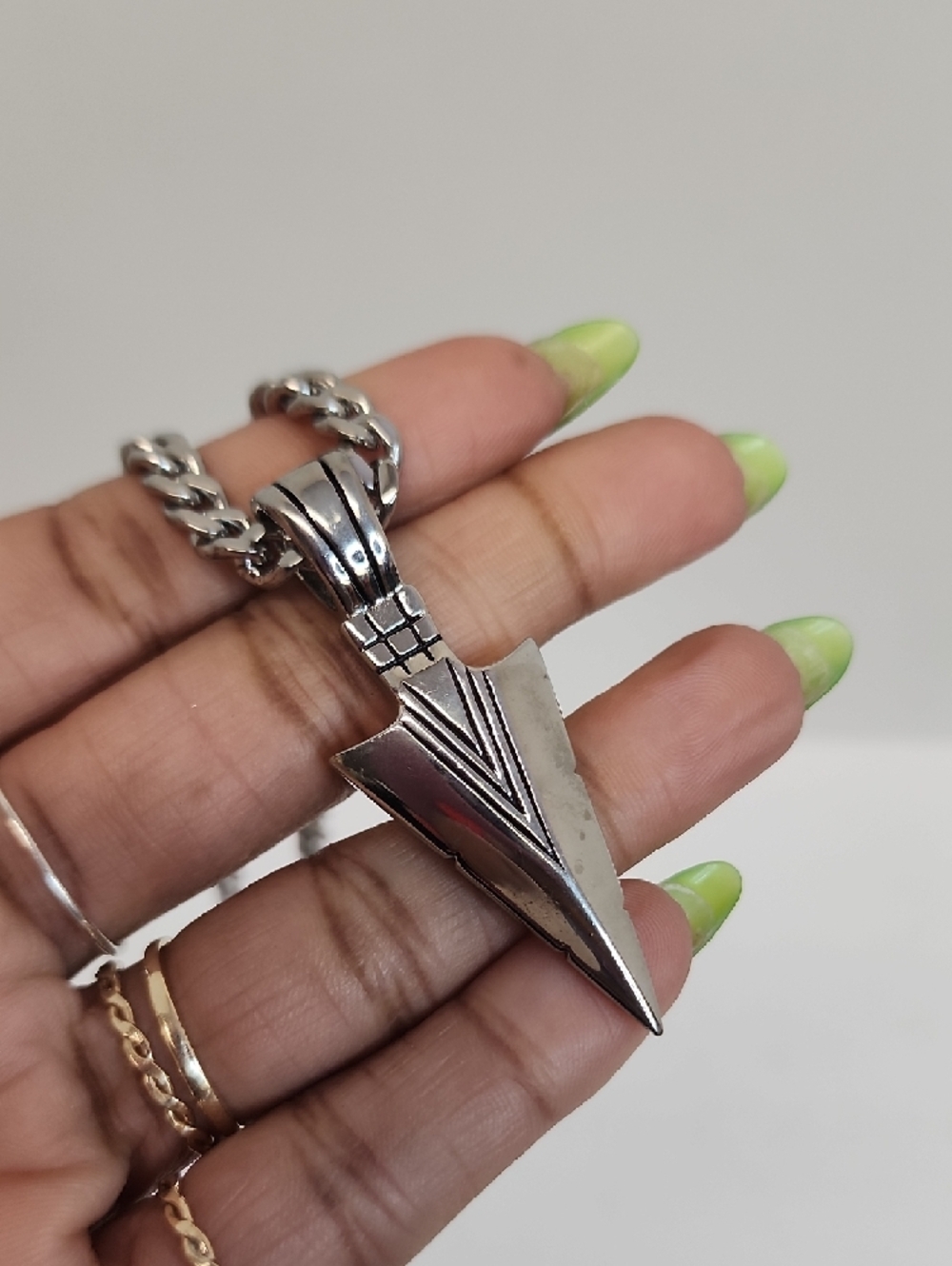 Stainless Steel Arrowhead Pendant Necklace Black Silver Chain - Picture 8 of 10